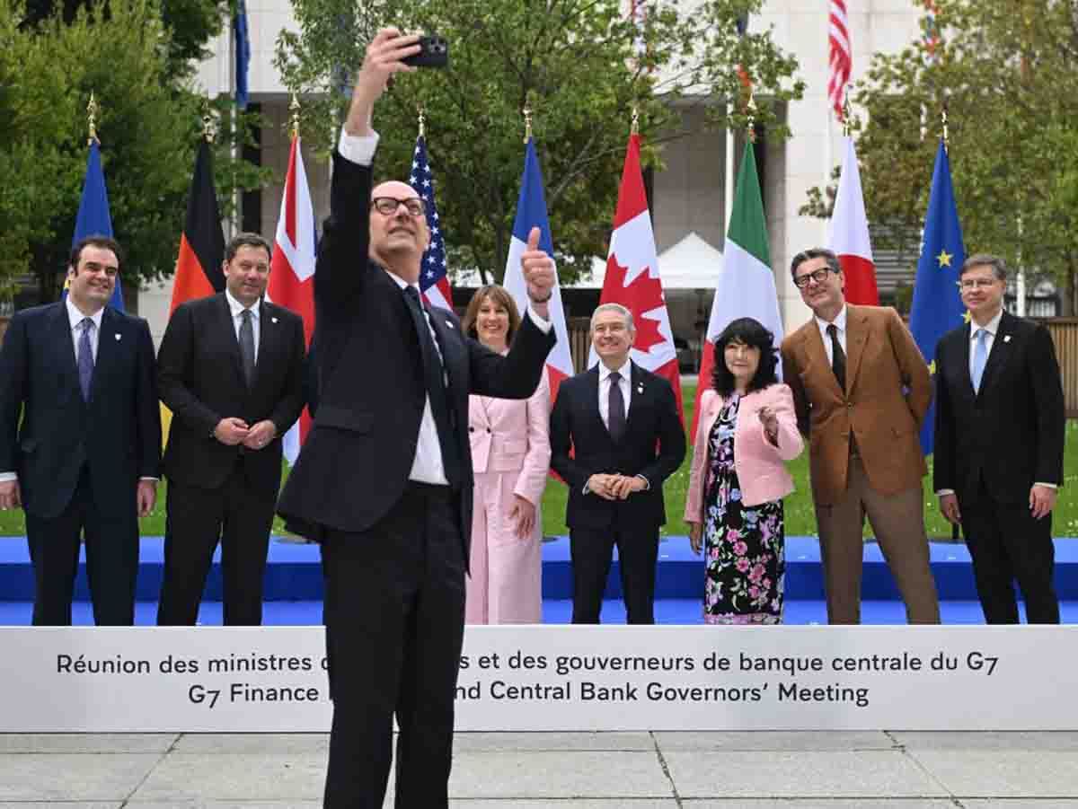 Global inflation weighs on G7 as higher bond yields persist