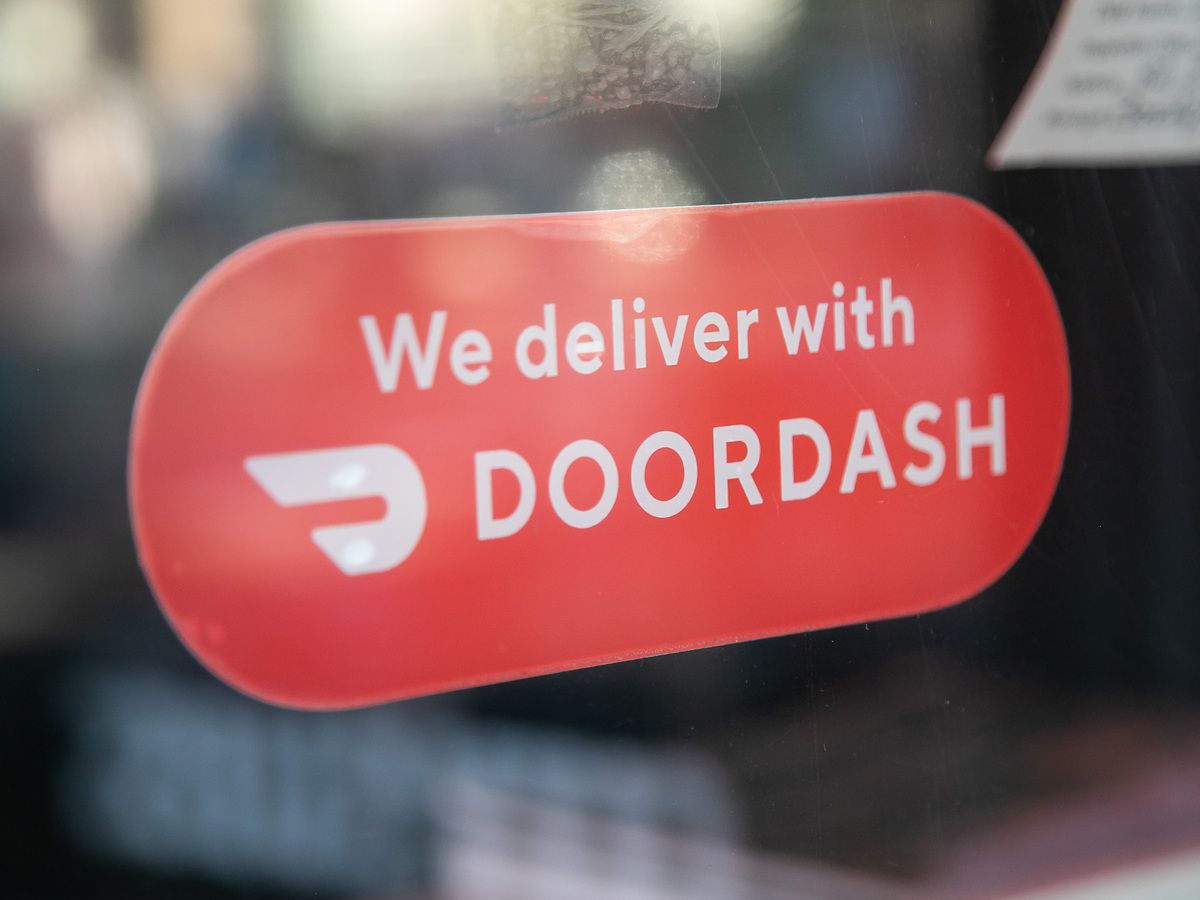 DoorDash built an AI chatbot to help with orders, reservations and grocery lists