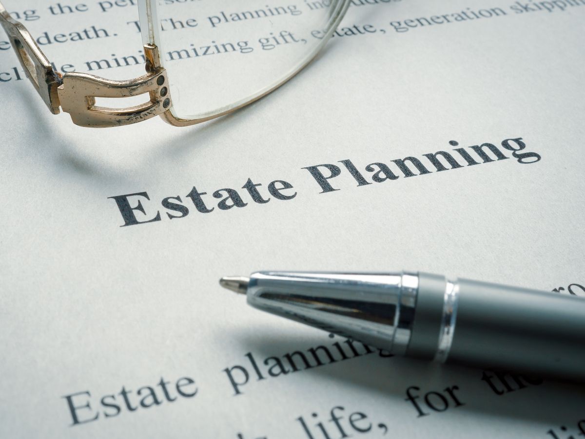 Information about Estate planning and old glasses. getty