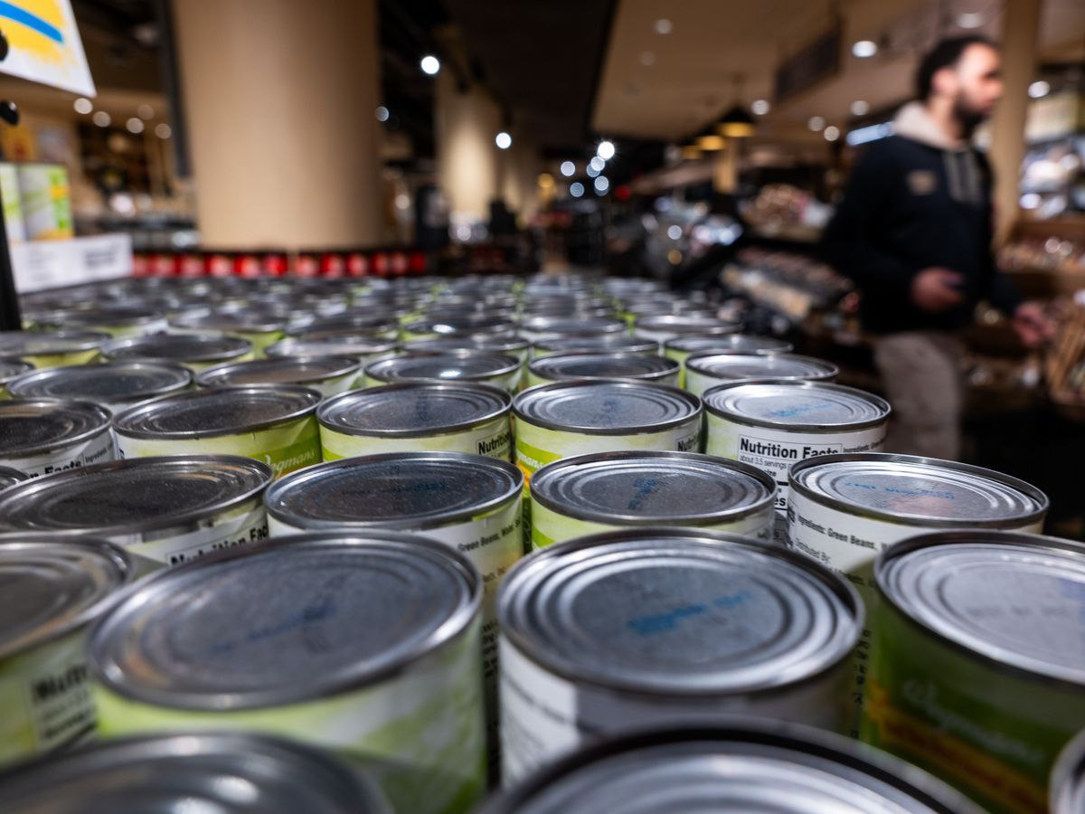 Craft Beer Industry To Feel Impacts Of President Trump's Tariffs On Aluminum Imports
