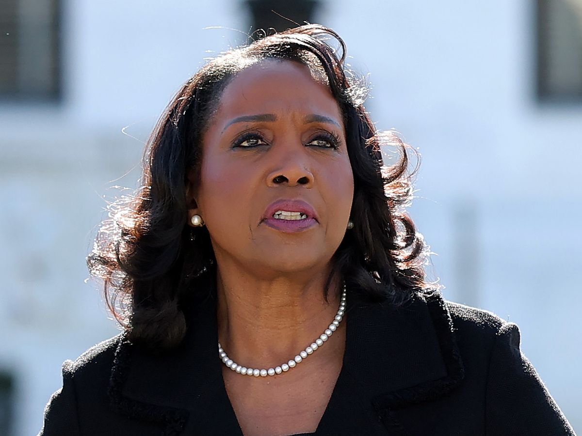 https://smartcdn.gprod.postmedia.digital/financialpost/wp-content/uploads/2026/06/0630-mg-lisa-cook.jpg