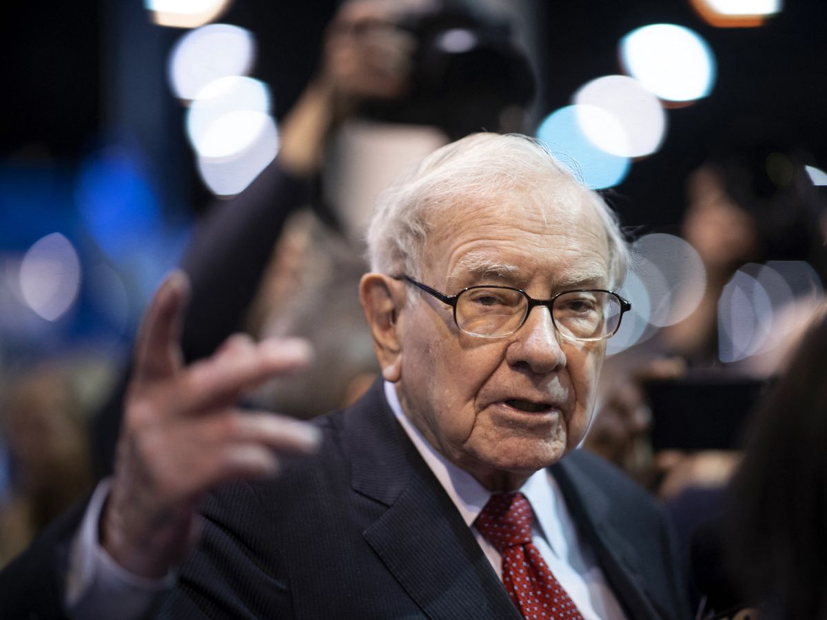 https://smartcdn.gprod.postmedia.digital/financialpost/wp-content/uploads/2026/06/0701-bc-buffett.jpg