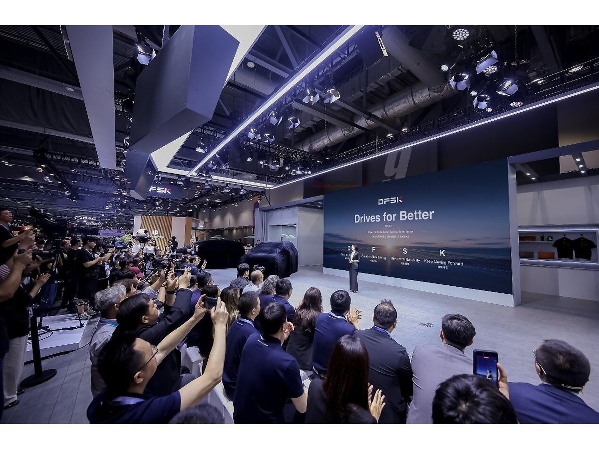 DFSK Accelerates Global Expansion with Debut of the Right-Hand-Drive E5 PLUS in Hong Kong