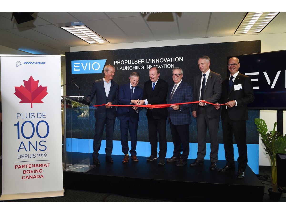  Colonel Chris Hadfield, Michael Derman, Chief Executive Officer, EVIO, Luc Van Bavel, Chief Technology Officer, EVIO, Yves Beauchamp, President and Chief Executive Officer, Aéroports de Montréal, Al Meinzinger, President, Boeing Canada, and Marc Doret, Mayor of the City of Dorval.