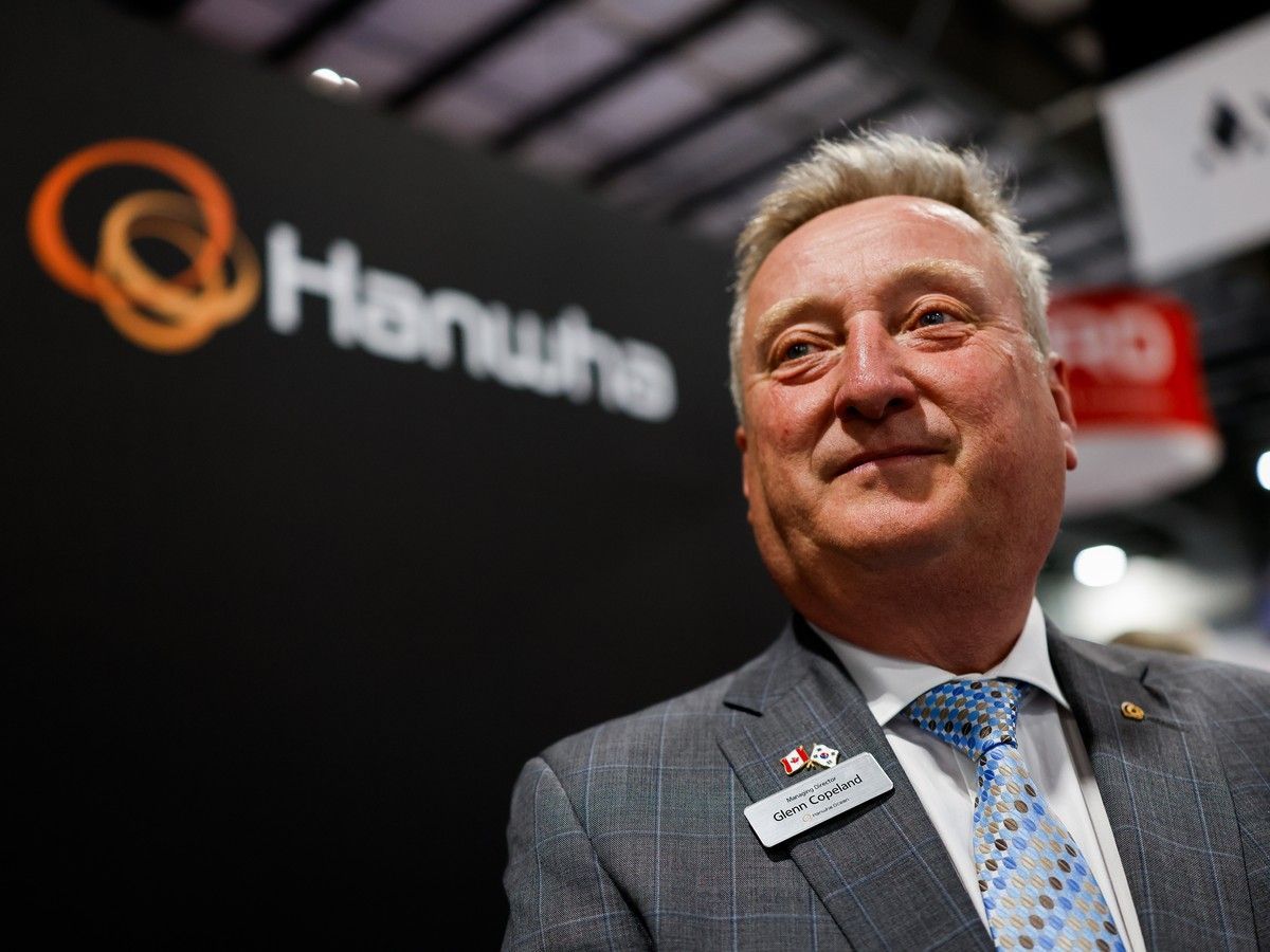 South Korea's Hanwha signs MOU to build military vehicles using Canadian steel
