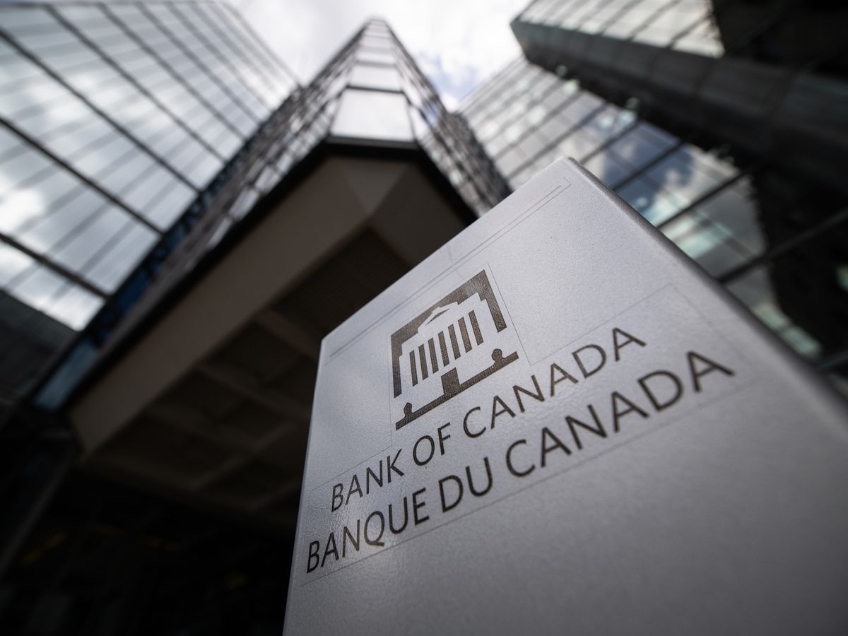 Bank of Canada not 'in a rush' to rescue housing m