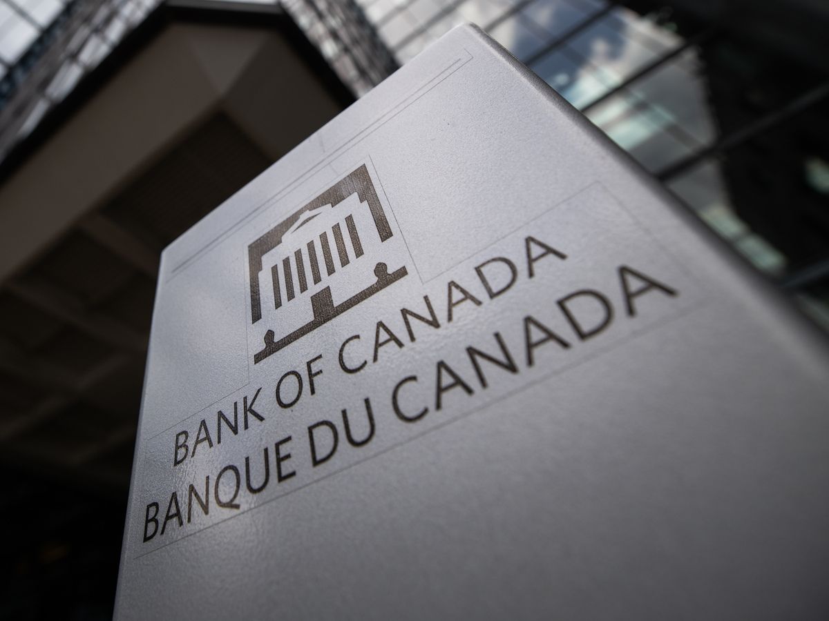 Consumers, businesses expect inflation to rise above 3% over the next year, Bank of Canada surveys find