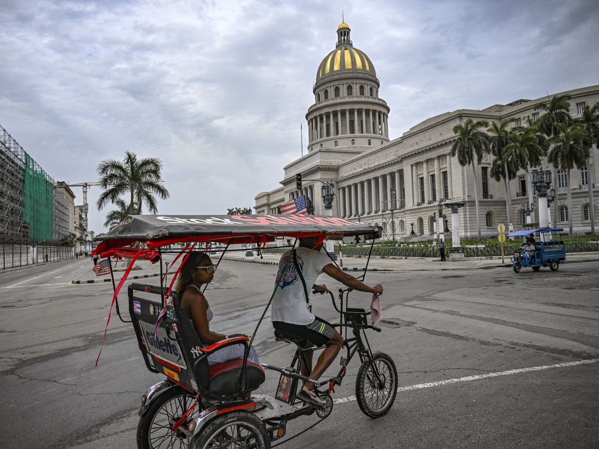 U.S. expands Cuba sanctions with targeting of tourism industry