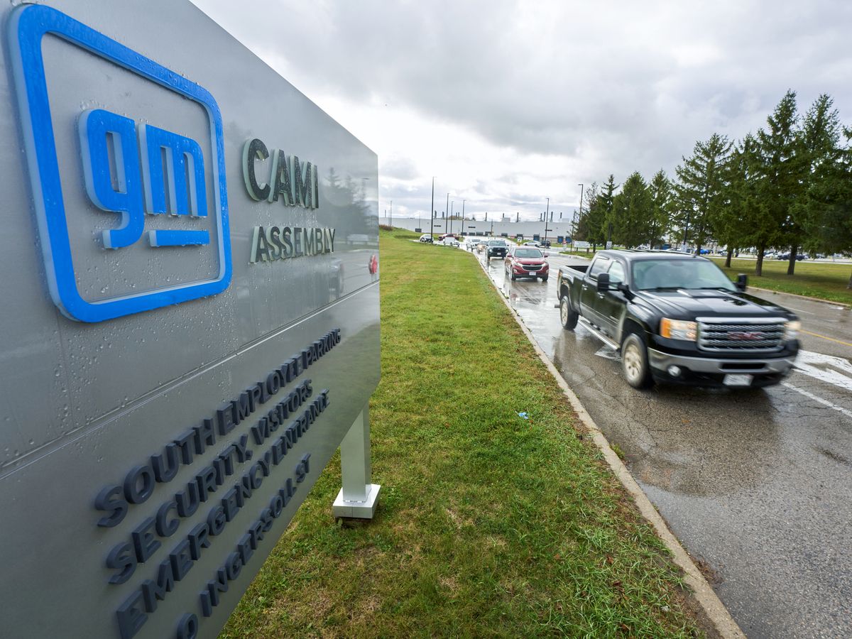 GM boosts 2026 outlook on premium pricing for trucks, cost cuts