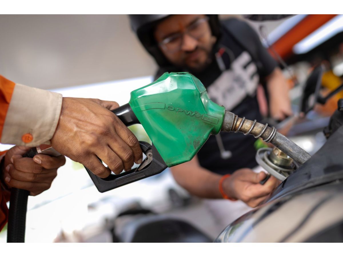 Vehicles refuel at a petrol station in Noida, on the outskirts of New Delhi, India, on Wednesday, April 8, 2026.