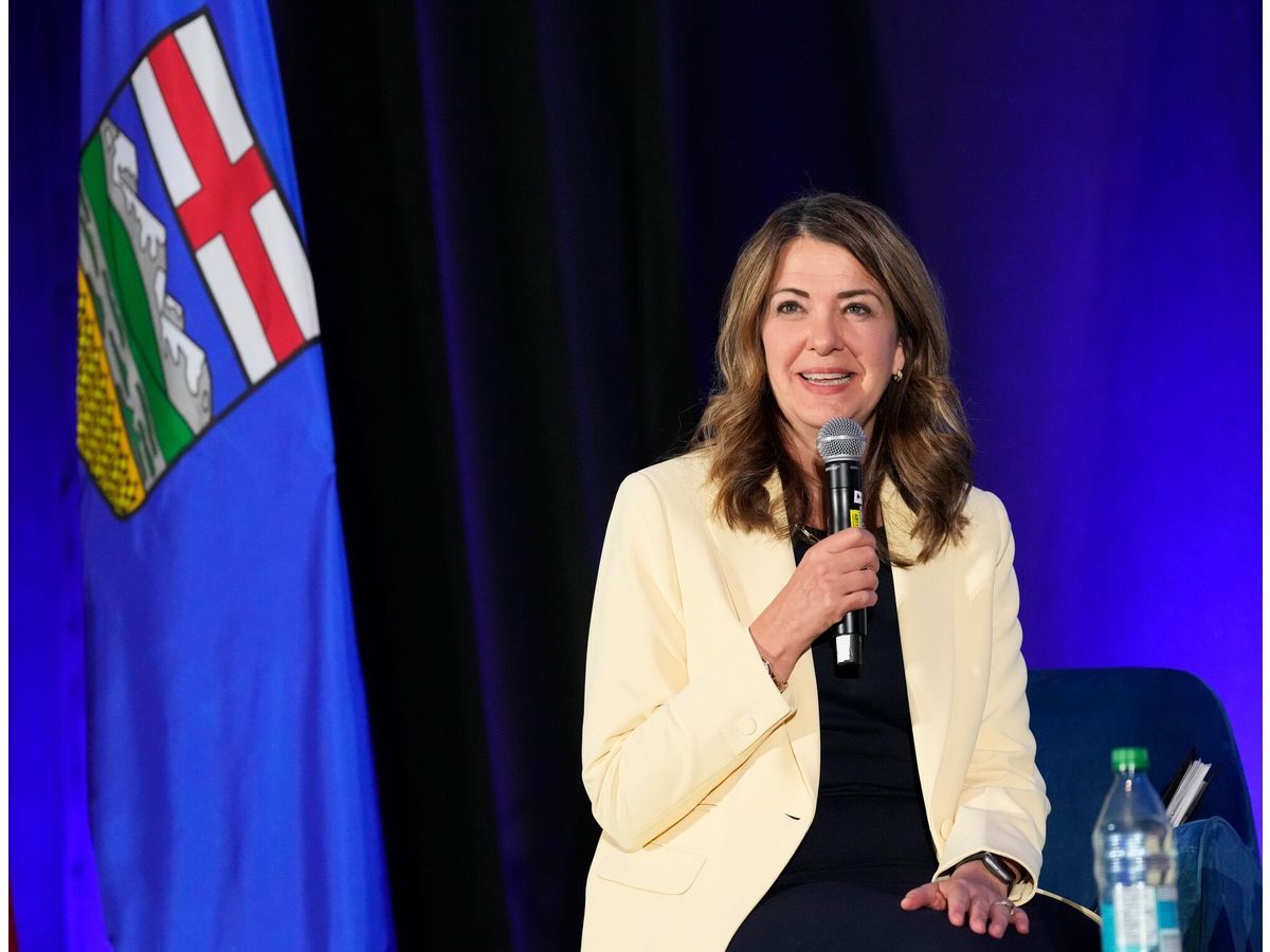 Danielle Smith, Alberta's premier