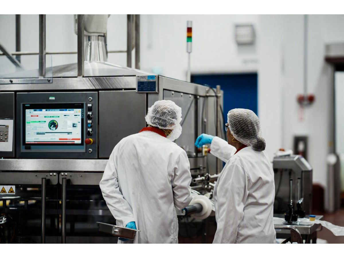 Mother Parkers' Complete Extract Solutions facility for liquid coffee extract production, Mississauga, Ontario.