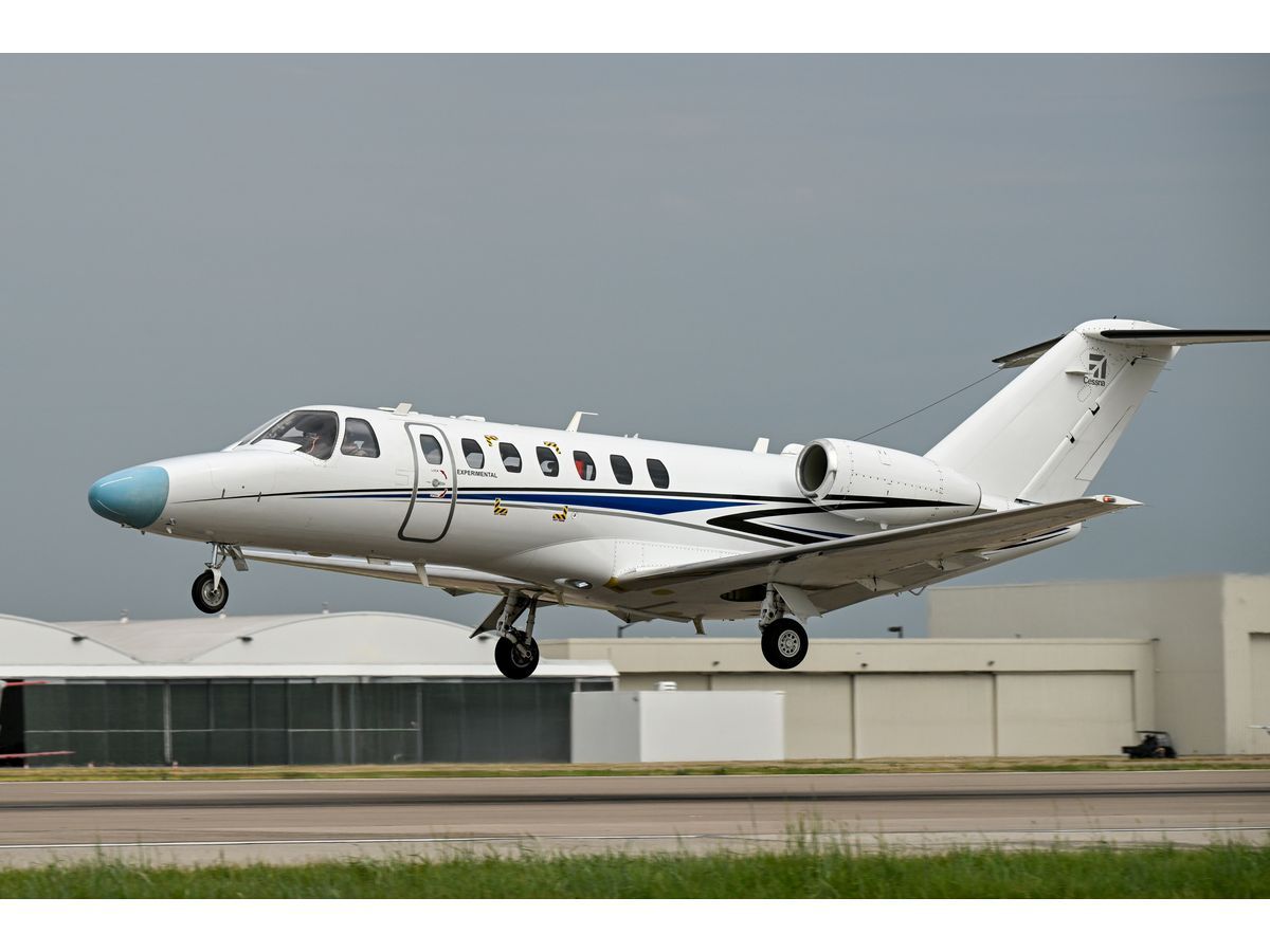 Cessna Citation CJ3 Gen3 achieves first flight, advancing next-generation light jet toward certification.