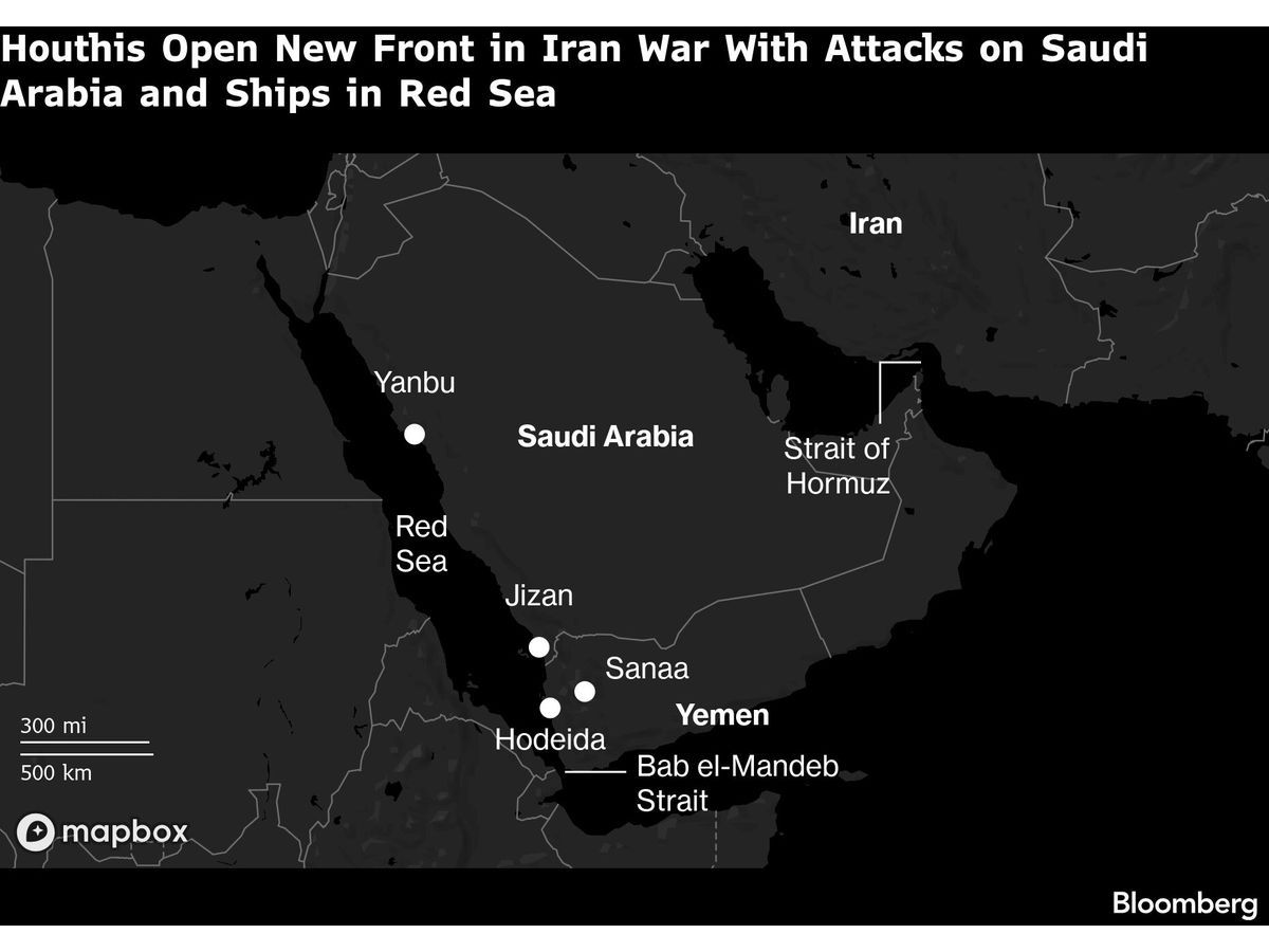 US Pauses Nightly Strikes on Iran as Houthis Clash With Saudis
