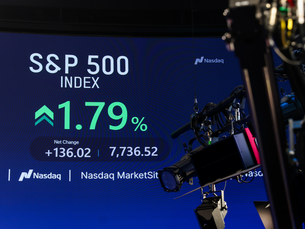 SP 500 opens at another record as AI spending narrative holds