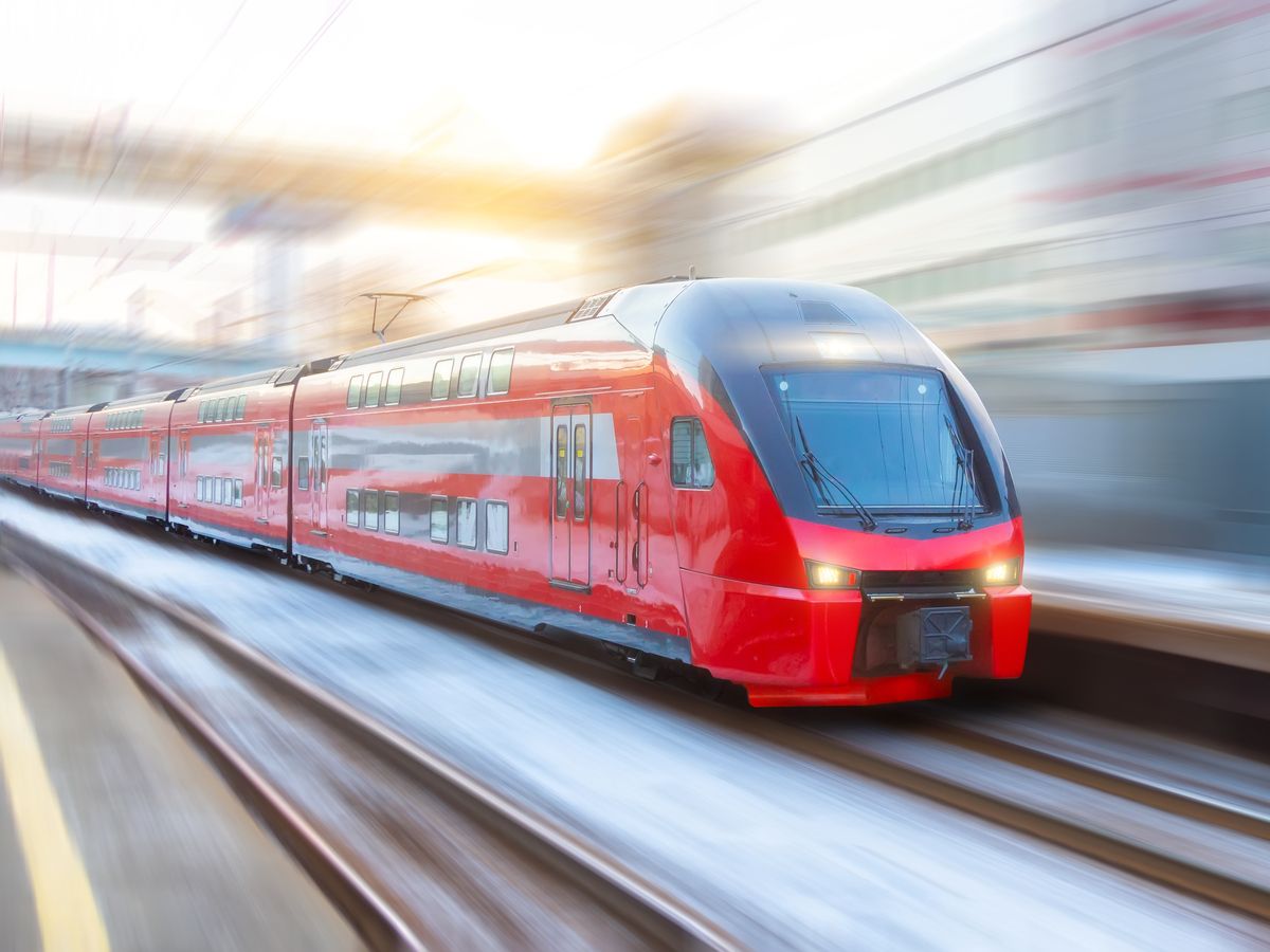 Canada is on track to get a new high-speed rail network between Toronto and Quebec City.