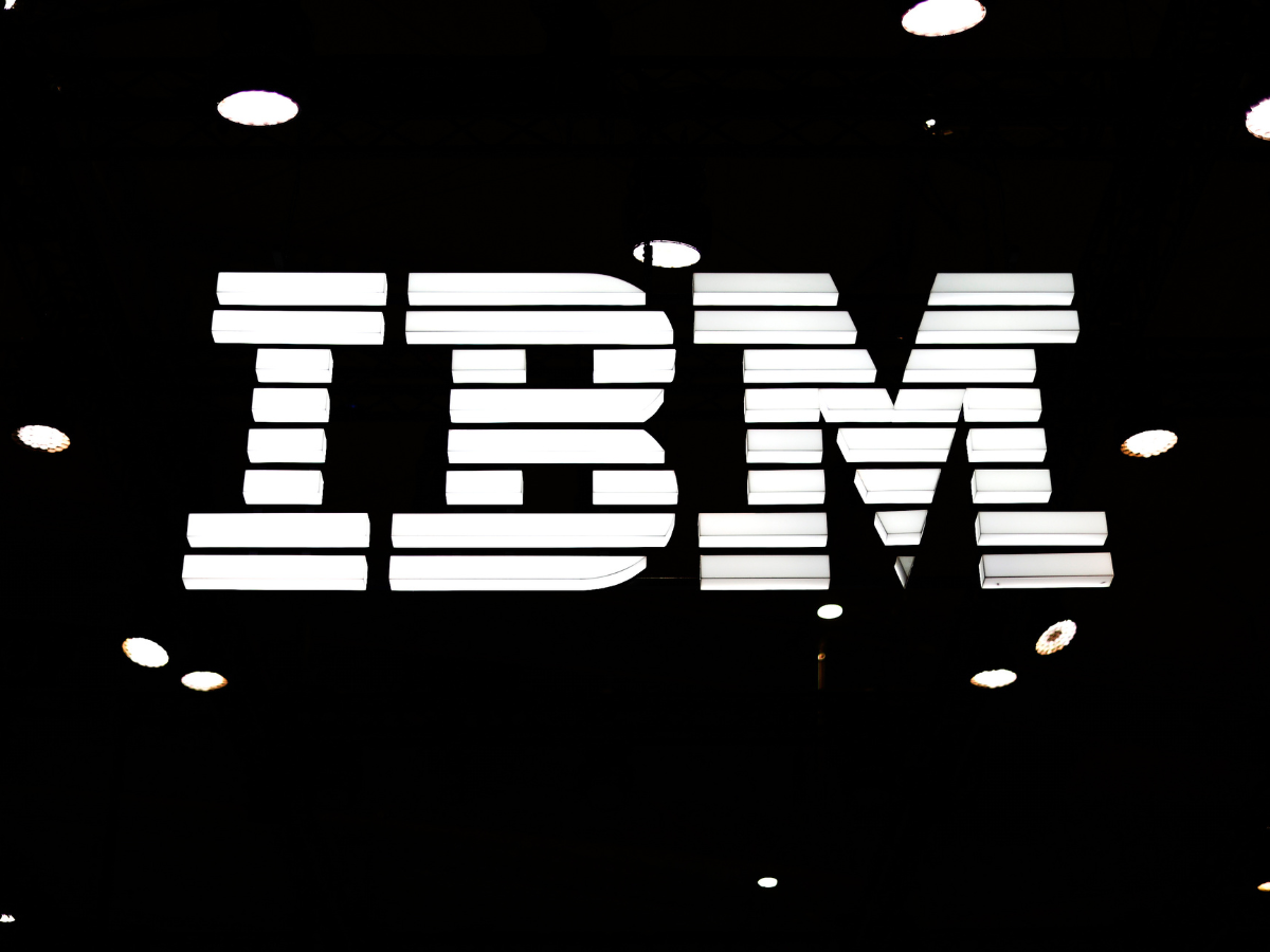 IBM issues Canadian bonds for first time in 14 years