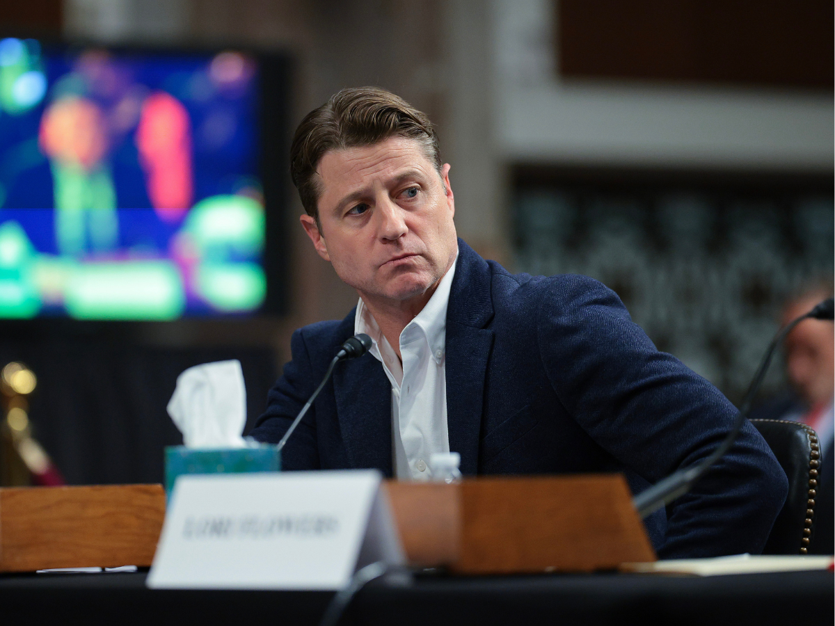 'Crypto really preys on men': Why former OC star Ben McKenzie won't quit his crusade against digital currencies