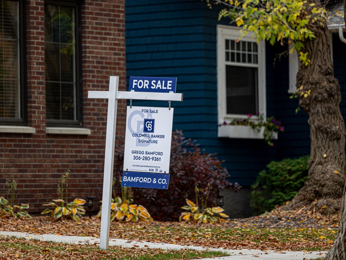 Canadian Home Prices Tick Up for First Time Since 2024 as Sales Rise