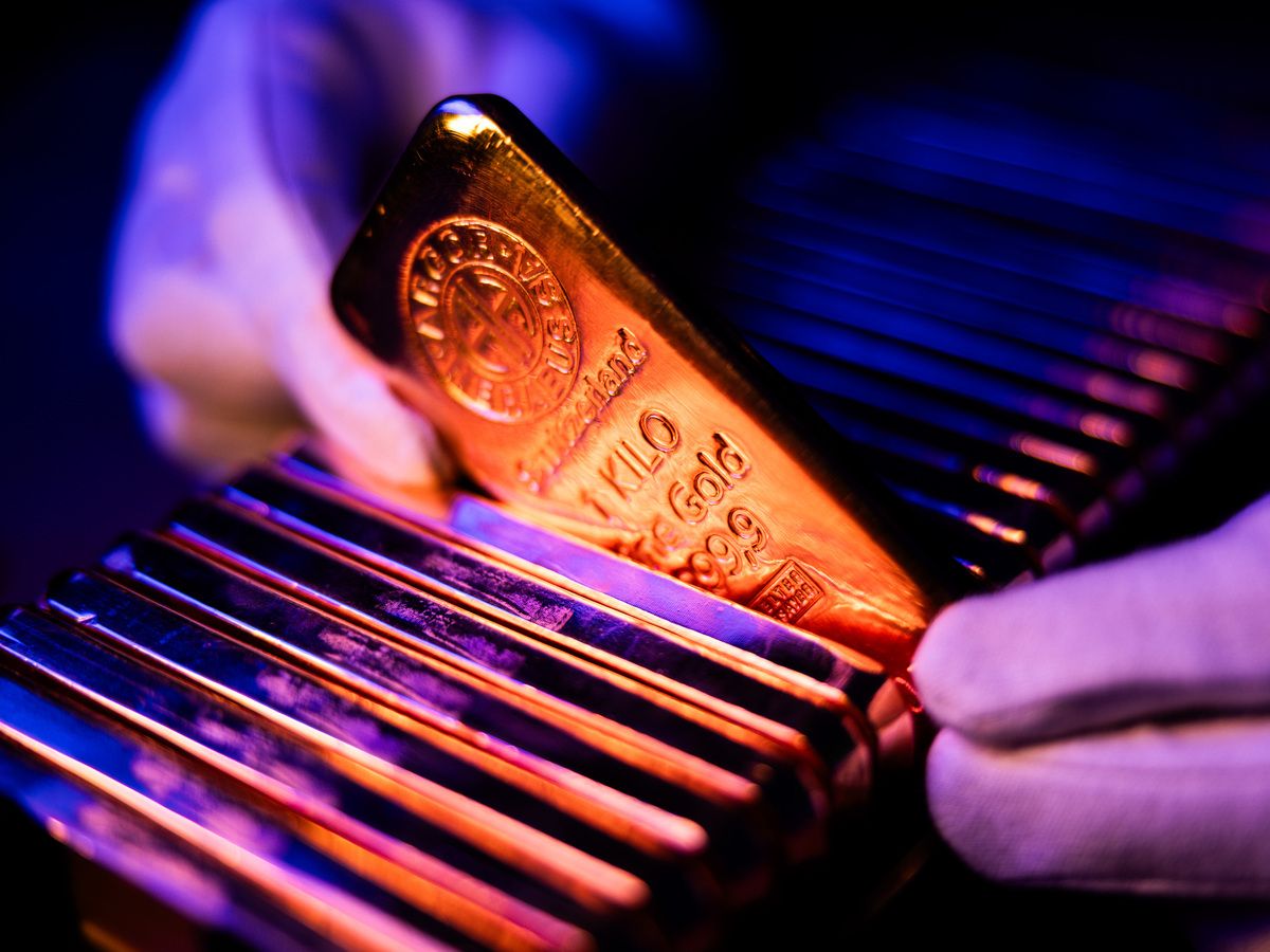 https://smartcdn.gprod.postmedia.digital/financialpost/wp-content/uploads/2026/09/0905-mg-gold.jpg