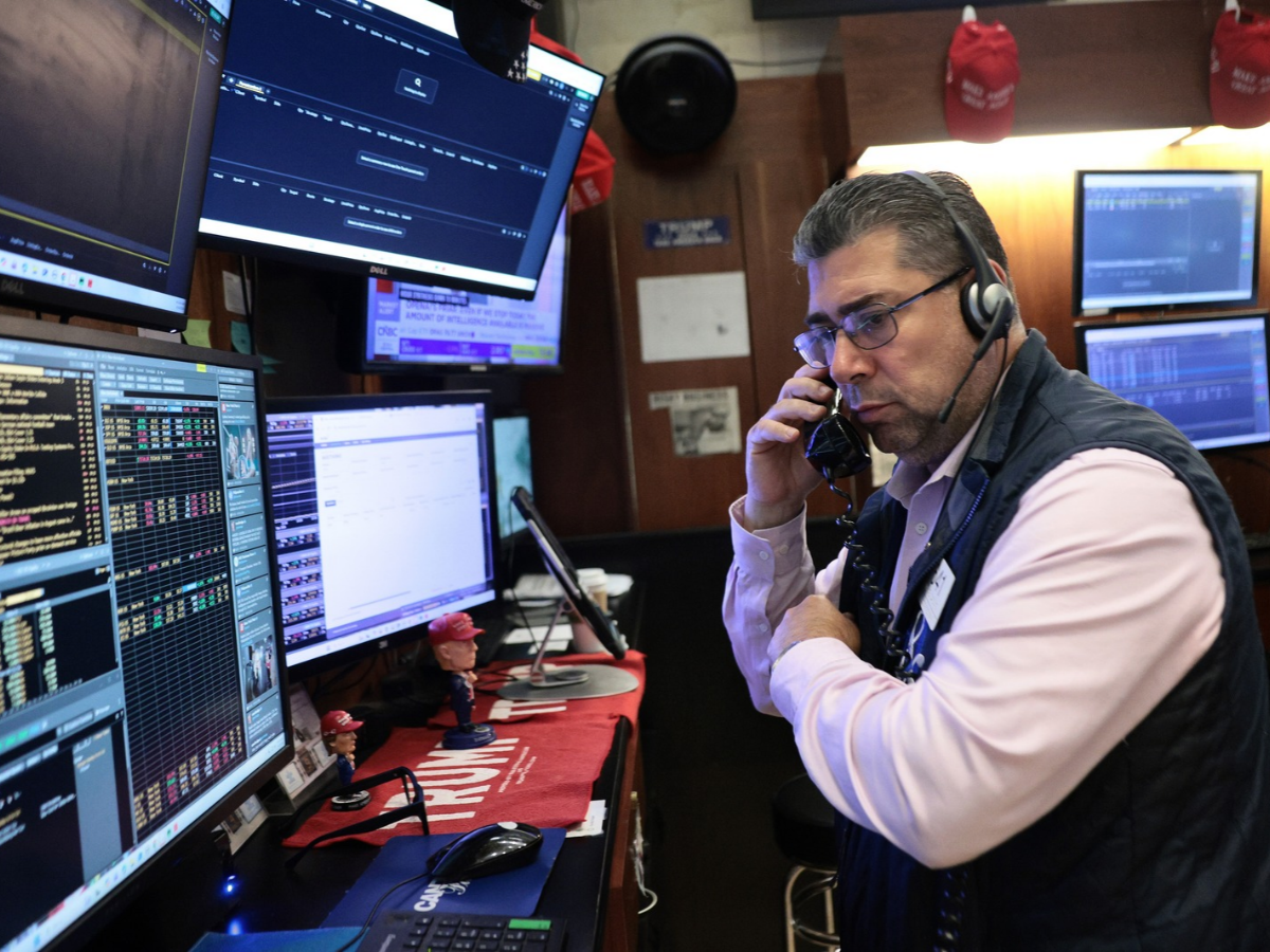 AI darlings, defence shares most at risk as U.S. midterms near