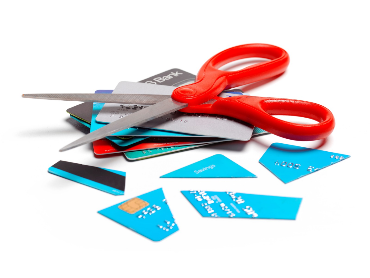 Why did my credit rating take a hit if I cancelled my credit card?