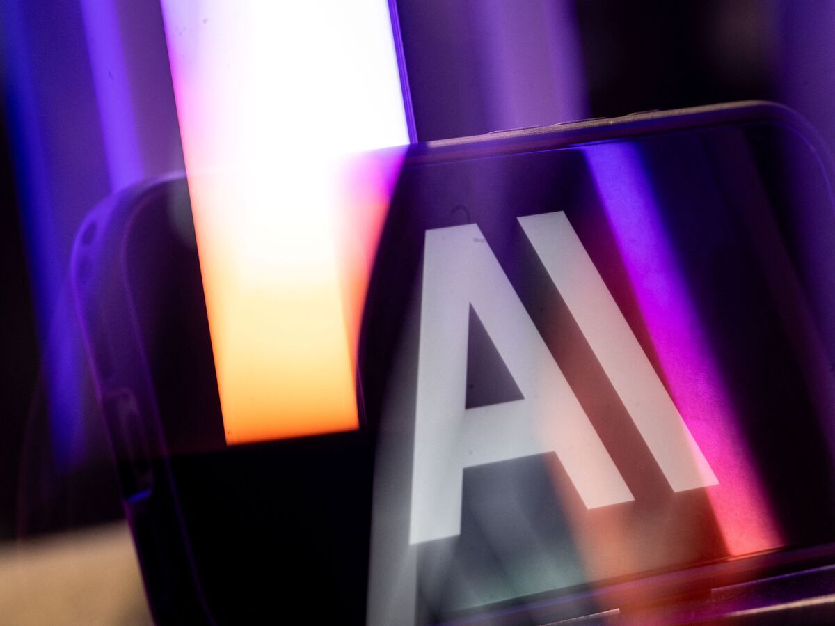 According to Stanford University, there were 1,953 newly funded American AI companies in 2025 versus 79 Canadian ones.