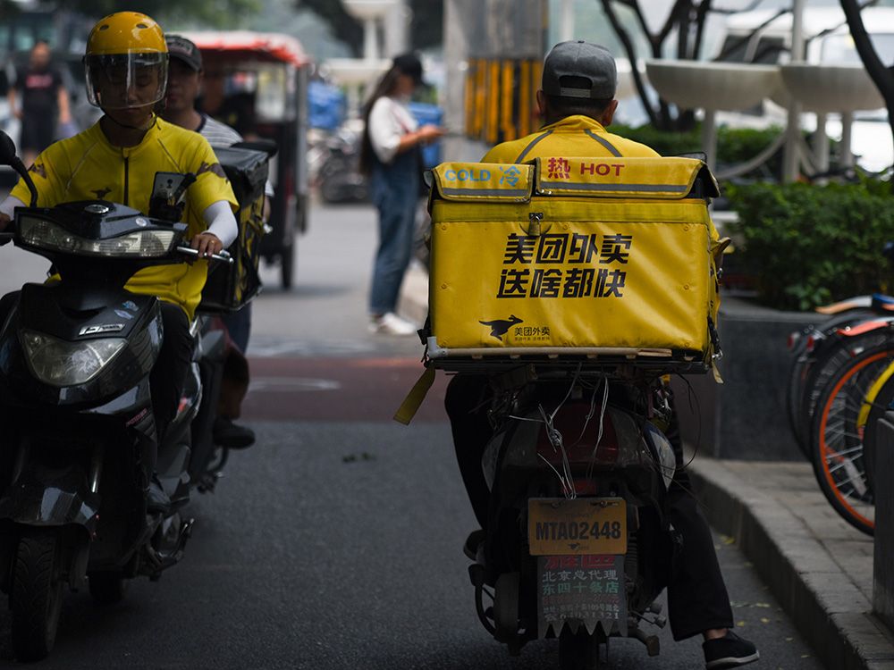 Meituan, China’s top food delivery app, is providing delivery workers’ temperature readings to customers.