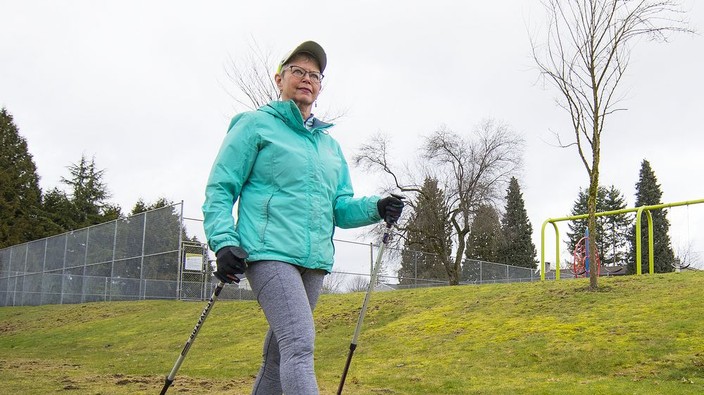 Sun Run 2020: Nordic pole walking helps Surrey woman recover from hip surgery