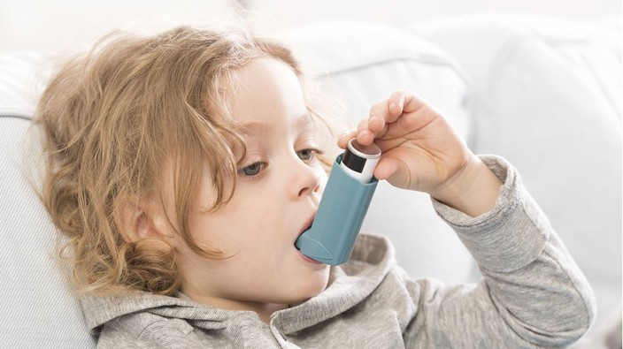 Asthma rates falling as doctors avoid antibiotics for children: study