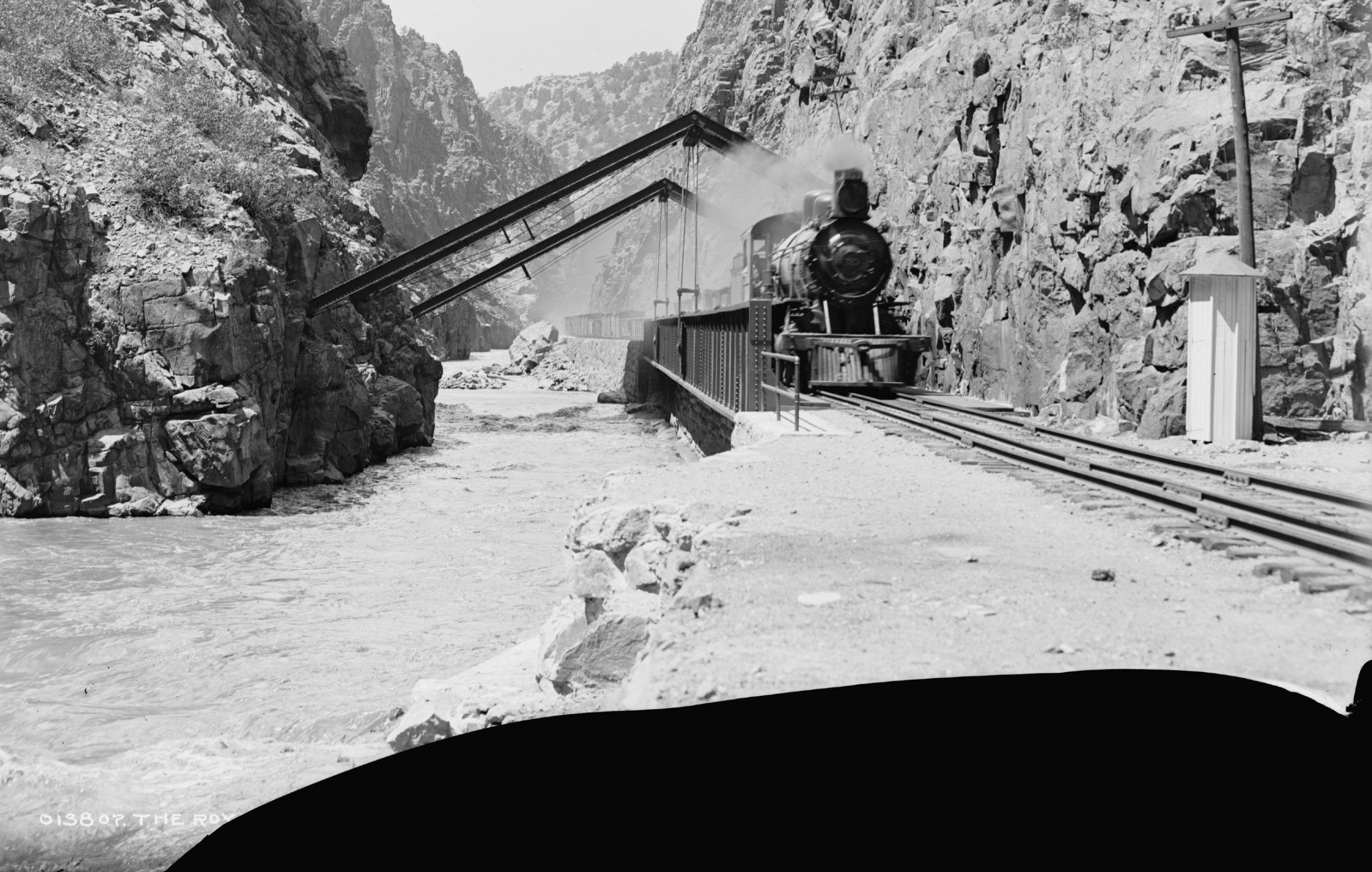 in the royal gorge, rio grande southern railway, 1900.