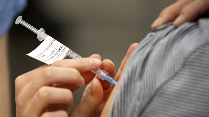 Quebec's vaccination campaign expands to pharmacies
