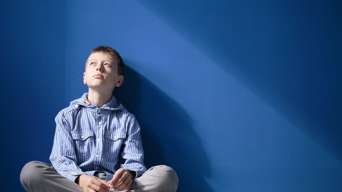 #AskAlyson: Should I let my anxious kid skip school?