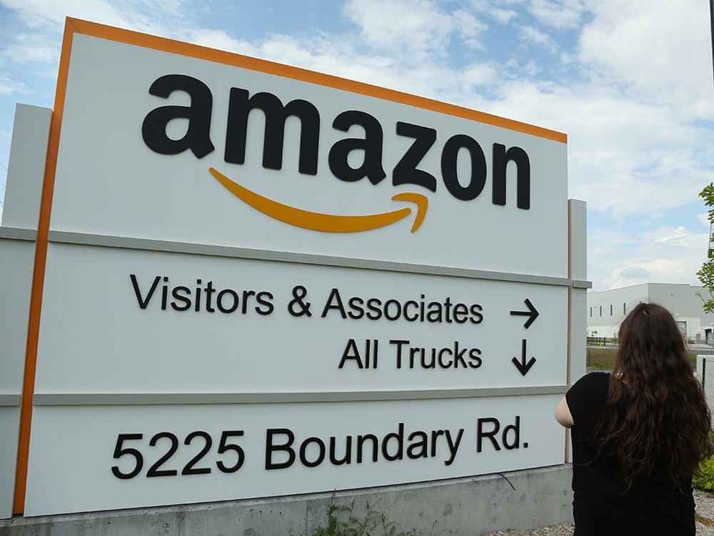 amazon warehouse in ottawa.