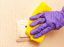 hand cleaning light switch