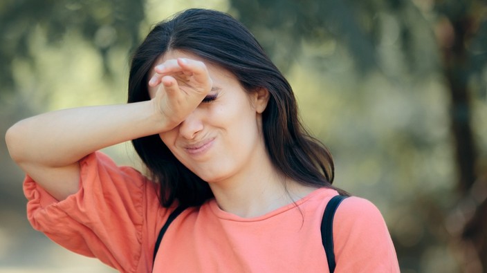 Why are my eyes dry? A look at the main causes of eye dryness