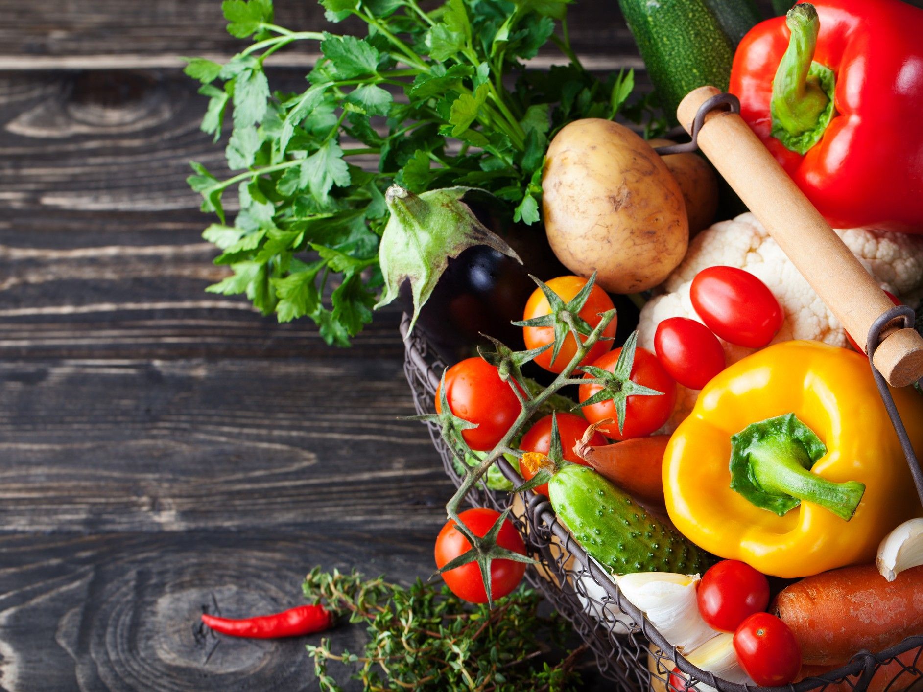 Nightshade vegetables — eggplants, tomatoes, potatoes and bell peppers — get a bad rap. GETTY