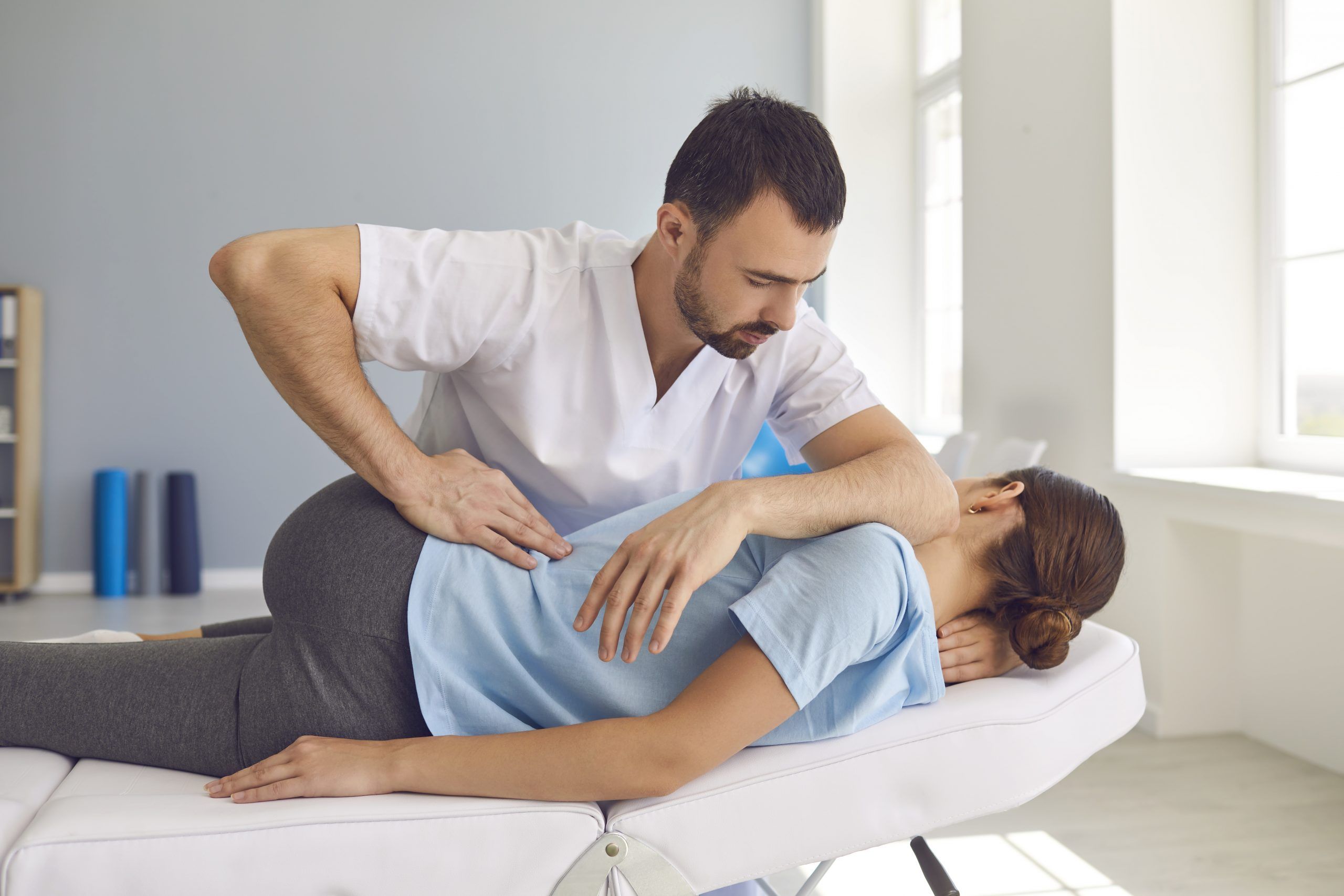 Chiropractic care has many benefits, but there are risks to be aware of. GETTY