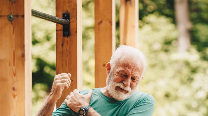 Belly fat and weak muscles bad for seniors