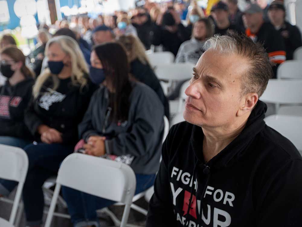 former tsn television personality michael landsberg speaks about mental health at fury training grounds in essex on oct. 16, 2021.