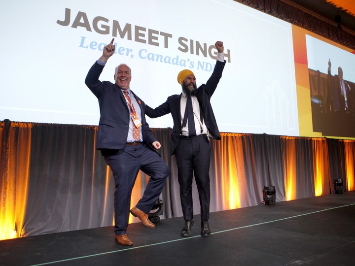  Federal NDP Leader Jagmeet Singh and B.C. Premier John Horgan at the BC NDP Convention in Victoria, B.C., in 2019. (Chad Hipolito / The Canadian Press)