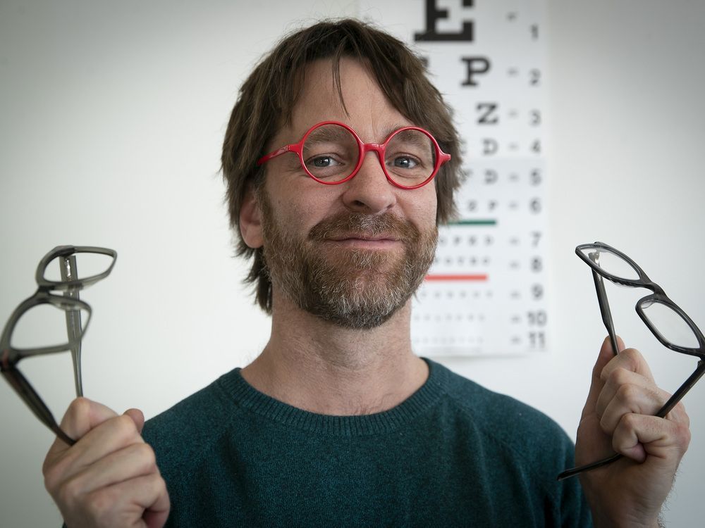 Philippe Rochette's Bonhomme à lunettes sells affordable glasses out of more than 60 Quebec community organizations on a weekly schedule. For each pair of glasses sold, $10 is donated. “The fact that we give back some money to those community centres, well, it’s a win-win-win,” Rochette says.
