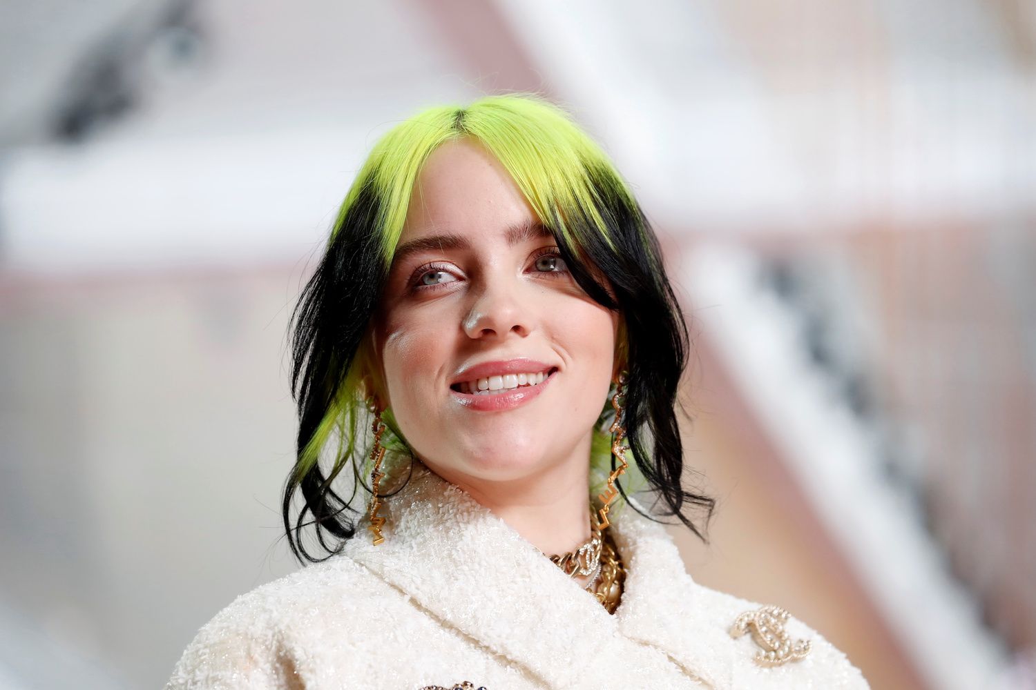 Billie Eilish in Chanel during the Oscars arrivals at the 92nd Academy Awards in Hollywood, Los Angeles, California, U.S., February 9, 2020. (REUTERS: Mike Blake)