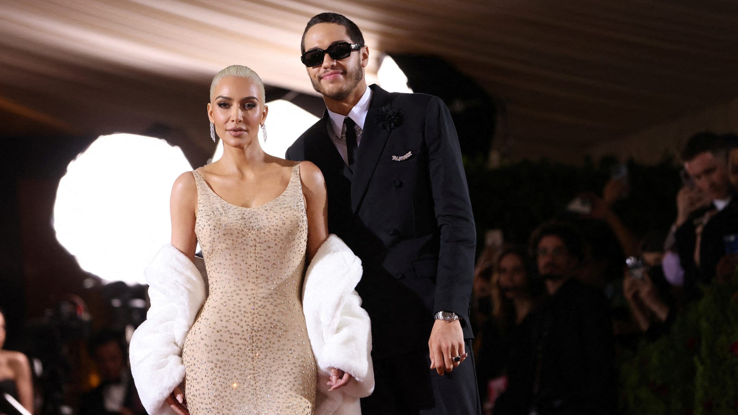 Kim Kardashian and Pete Davidson arrive at the In America: An Anthology of Fashion themed Met Gala at the Metropolitan Museum of Art. REUTERS/Andrew Kelly     TPX IMAGES OF THE DAY