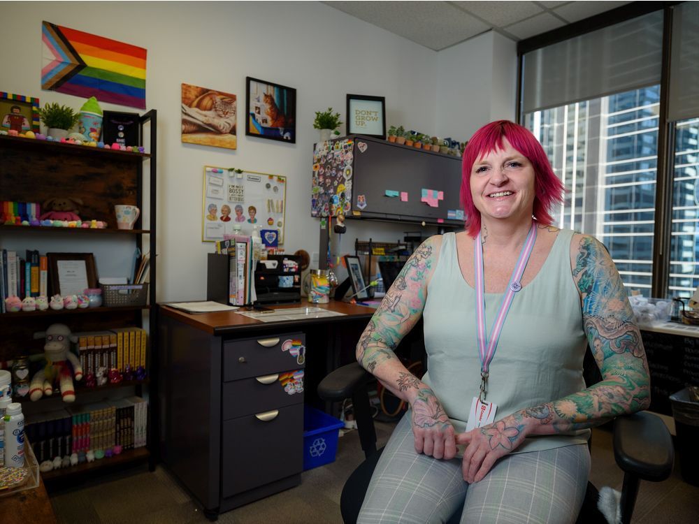 lindsay peace, executive director of skipping stones, poses for a portrait at her office in downtown calgary on thursday, may 26, 2022.