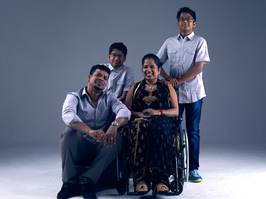 Selvajothy Manotheepan family portrait
