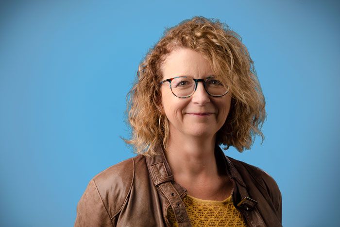  sue robins knows firsthand what it’s like to feel anonymous, going through the assembly-line procedure of radiation treatment. supplied