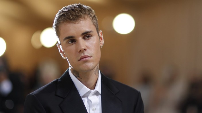 Justin Bieber has temporary facial paralysis from Ramsay Hunt syndrome