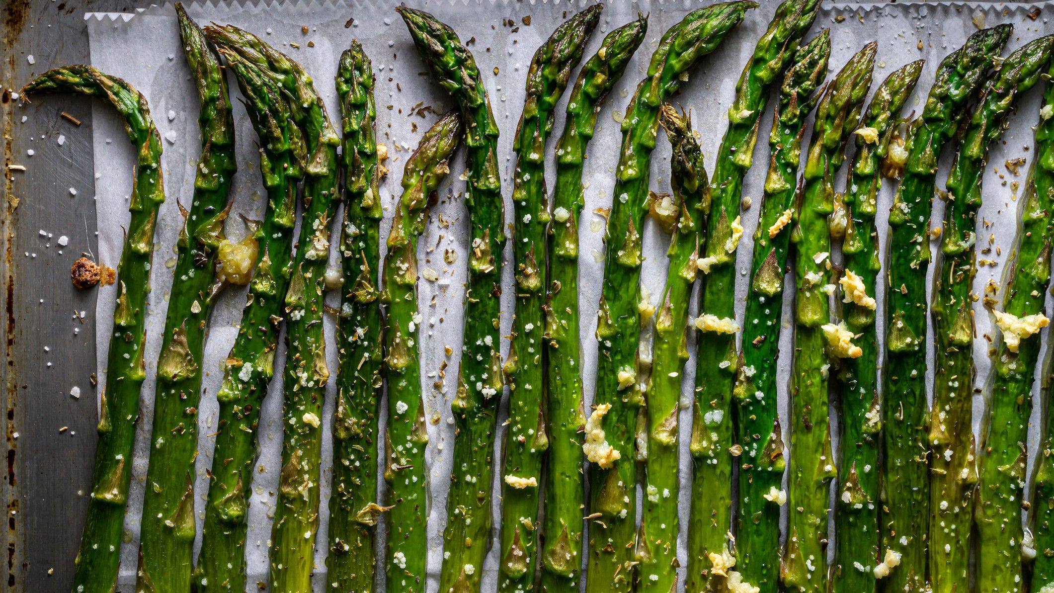Asparagus can be eaten either cooked or raw. (Getty)