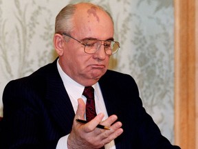 Mikhail Gorbachev reads his resignation statement